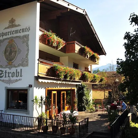 Strobl
