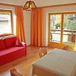 Strobl Apartahotel 3*